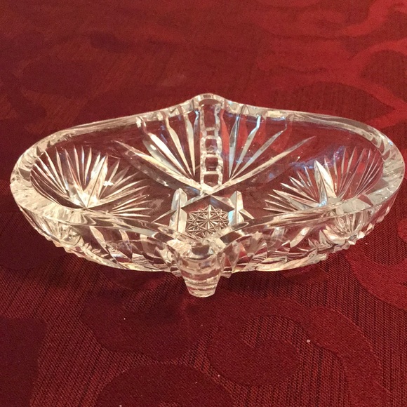 💋Small Crystal Dish Perfect Jewelry Holder - Picture 2 of 5